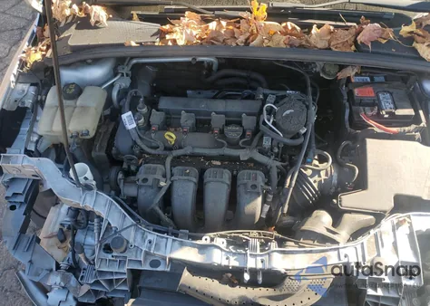 2014 Ford Focus Se z USA, uszkodzony, nr VIN 1FADP3K20EL285713